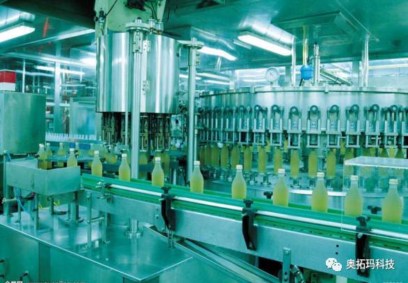 快餐 礦泉水無化工廠,微薄利潤來自 自動化,無人化,智能化,效率化這樣效率才明白出廠價1元一瓶的利潤仍可觀